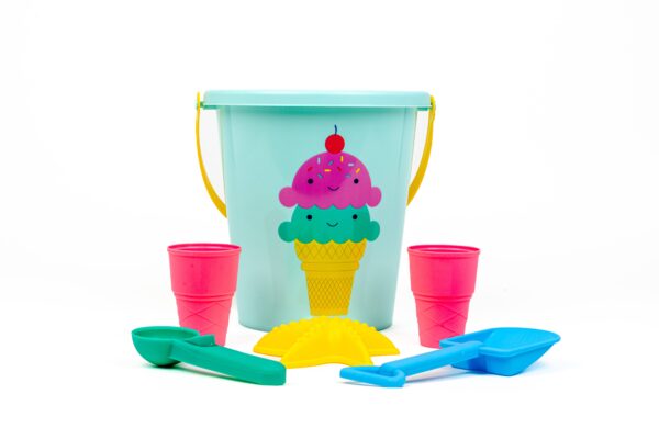 Colorful beach toys with ice cream bucket design