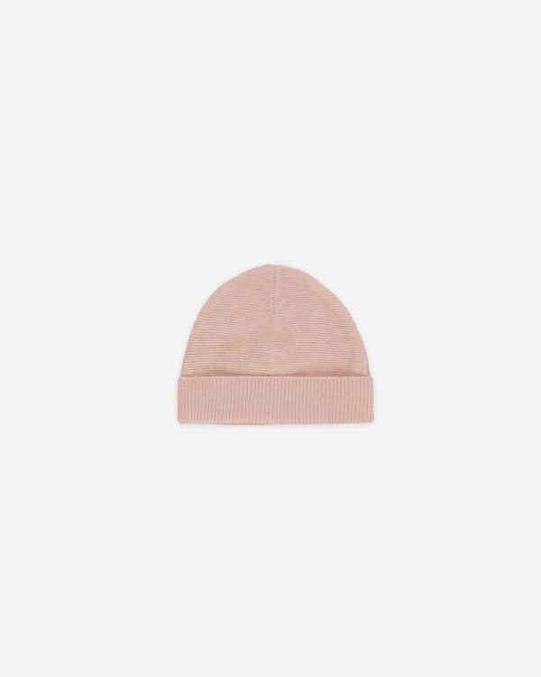 quincy mae wrap knit footie heathered rose with matching hat Pink knitted beanie hat on white background.