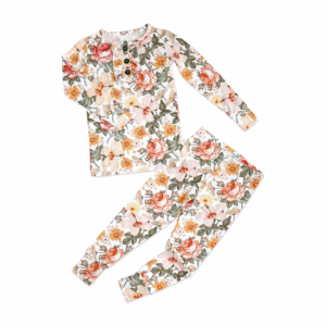 Floral print pajama set with long sleeves
