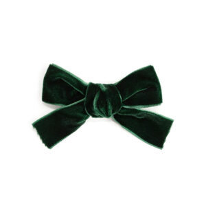 Elegant green velvet bow for accessories.