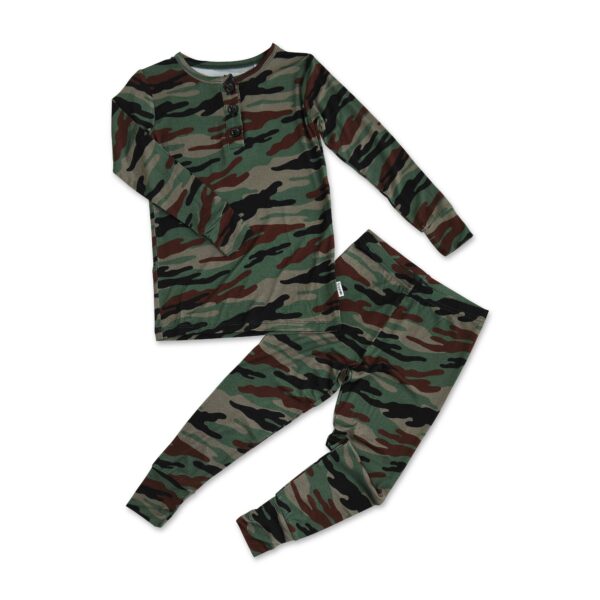 Camouflage thermal pajama set for kids