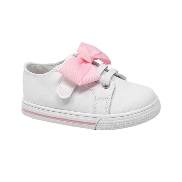 White sneaker with pink bow for kids.
