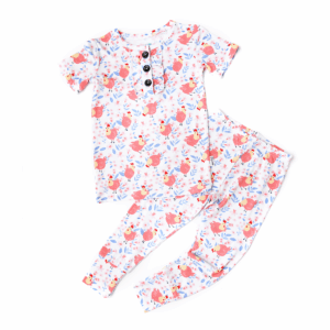 Floral and bird pattern kids' pajamas set