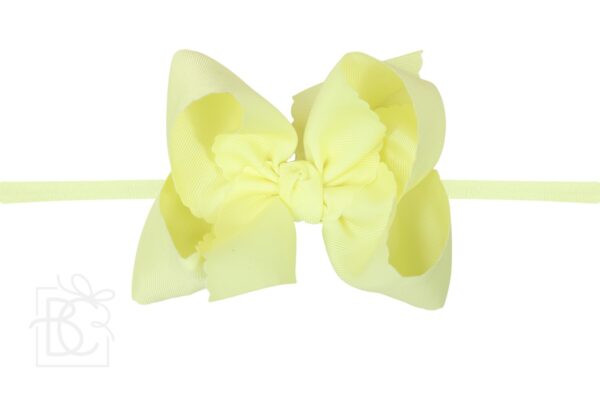 beyond creations 4.5" scalloped edge bow beyond creations 4.5" scalloped edge bow